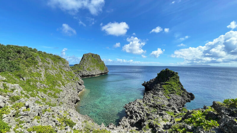 真栄田岬からの景色。