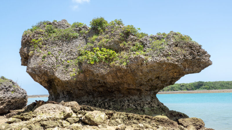 浜比嘉島の奇岩